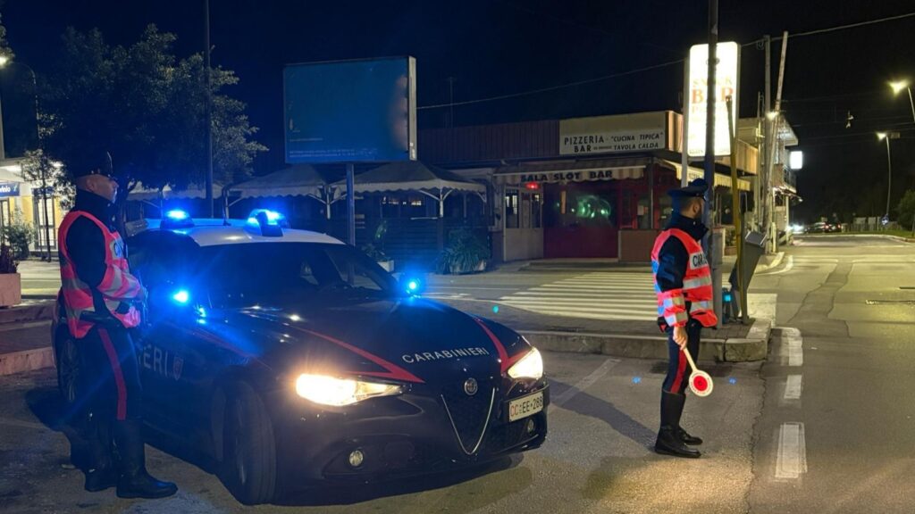 #CONTIENE FOTO E LINK VIDEO# LAVINIO – GIRO DI VITE DEI CARABINIERI, 3 ARRESTI E 2 DENUNCE.