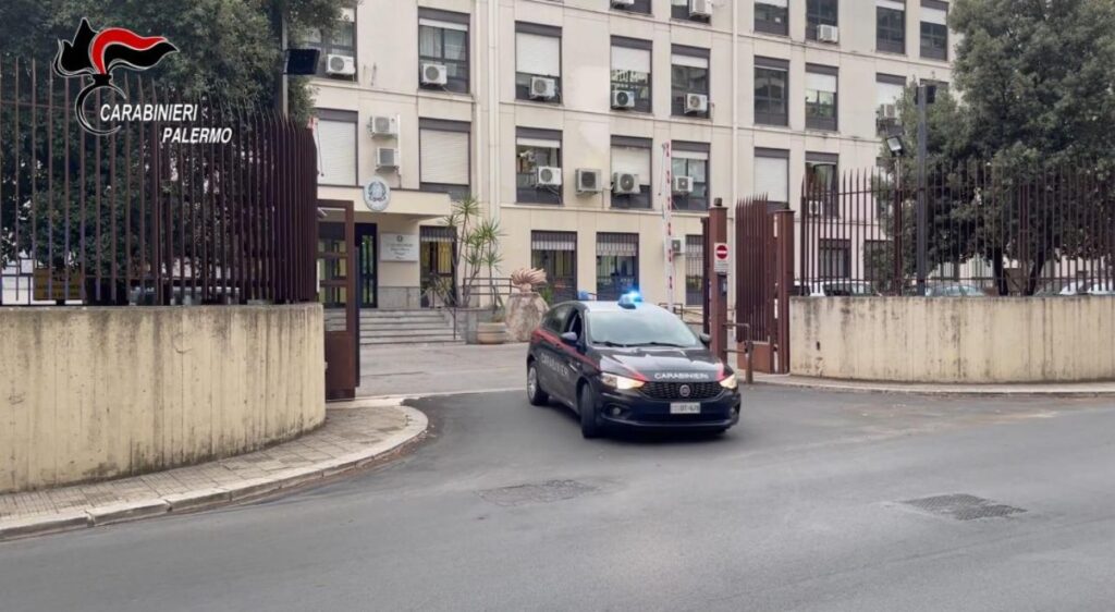 ARRESTATA COPPIA PER GRAVI ABUSI SUI FIGLI MINORI: LA DENUNCIA PARTITA DA UNA CHIAMATA AL TELEFONO AZZURRO