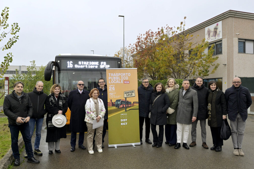 Comunicato stampa – Dal 2 gennaio 2026 la nuova linea 16 collegherà la stazione ferroviaria di Parma al distretto industriale Parma nord-Ecodistrict (SPIP)