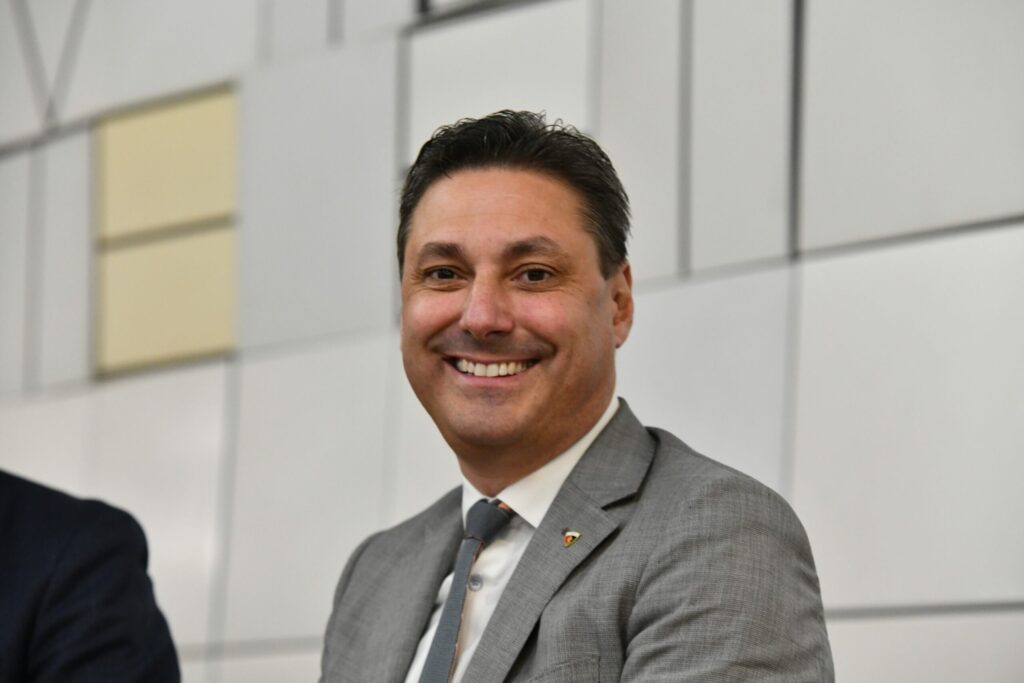 Comunicato-Eletto l’Ufficio di Presidenza: Loredana Petey e Massimo Lattanzi i Vicepresidenti, Laurent Viérin e Corrado Bellora i Segretari