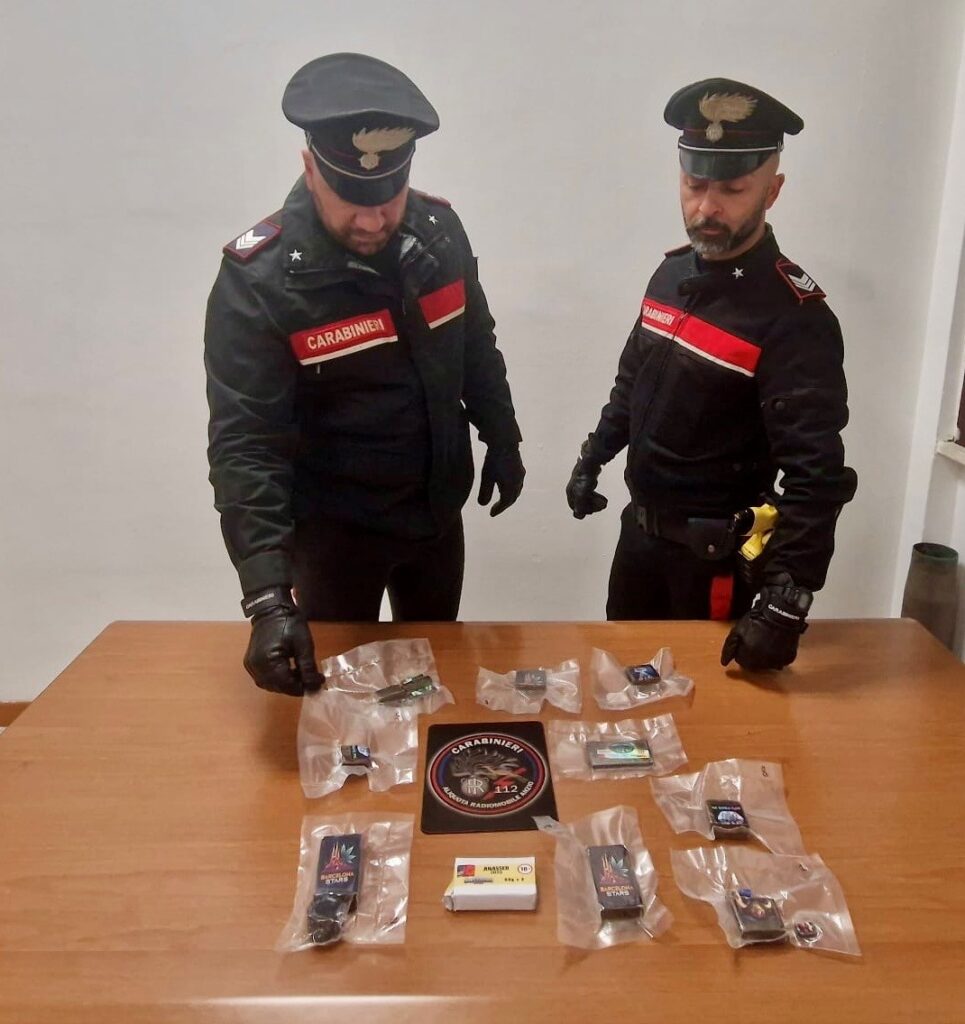 #CONTIENE FOTO# ANZIO – SERVIZIO STRAORDINARIO DEI CARABINIERI A LAVINIO. DUE ARRESTI E NUMEROSE SANZIONI.