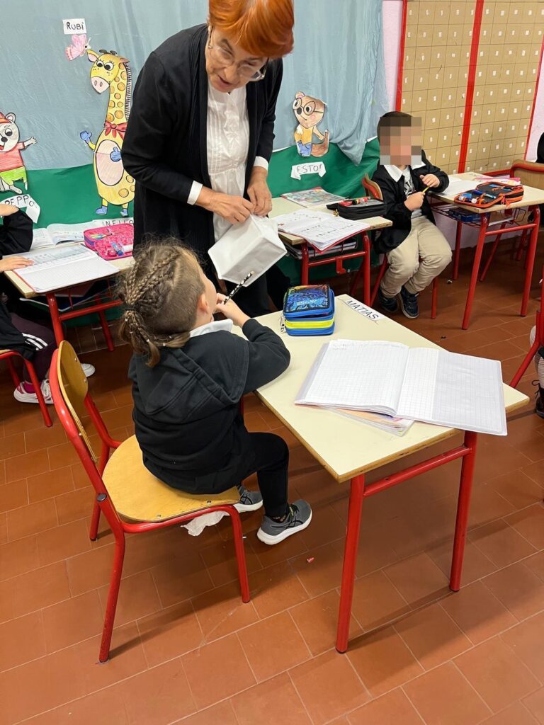 COMUNICAZIONE ISTITUZIONALE E FOTO – “Io non spreco”, nelle mense scolastiche di Figline e Incisa arrivano le doggy bag contro lo spreco alimentare