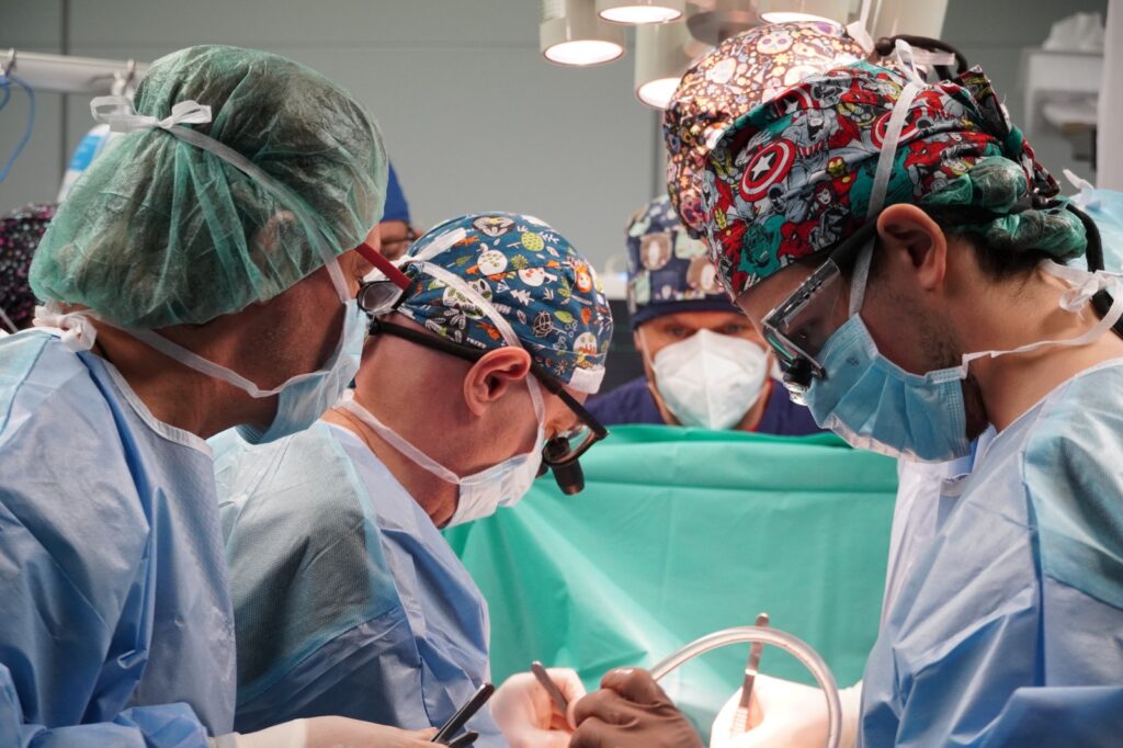 Policlinico di Bari: raggiunto il 100° trapianto di cuore nel 2025