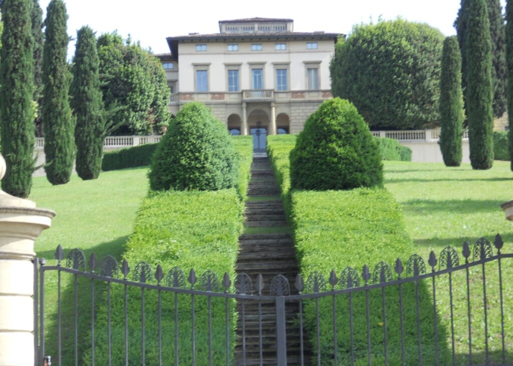 Cs “Ultimo incontro Trame Estensi al Castello di Spezzano”