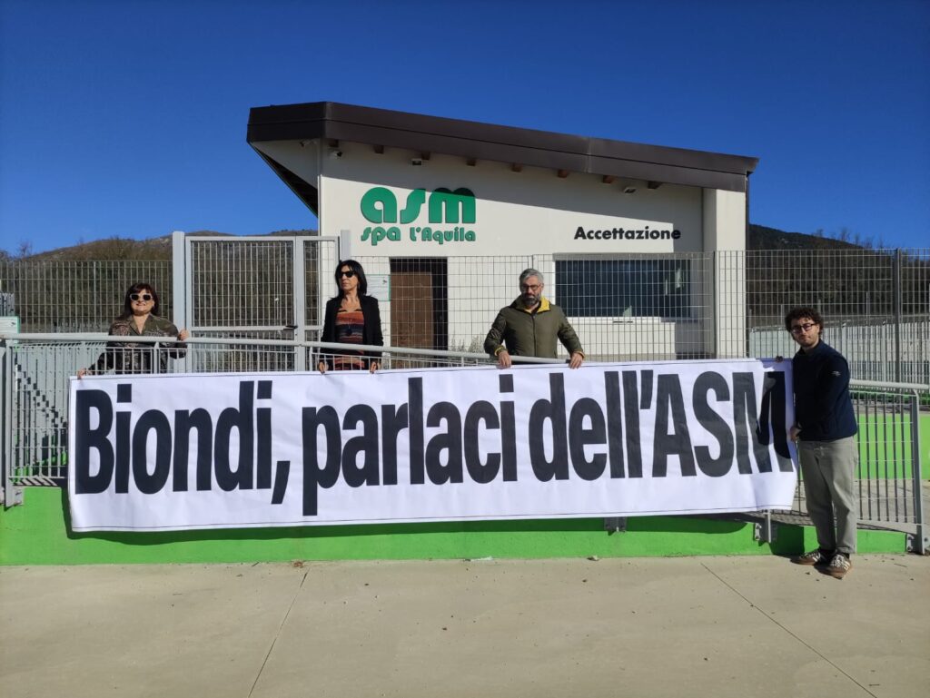 L’Aquila – Comunicato stampa consiglieri opposizione su crisi ASM e flashmob (+foto)