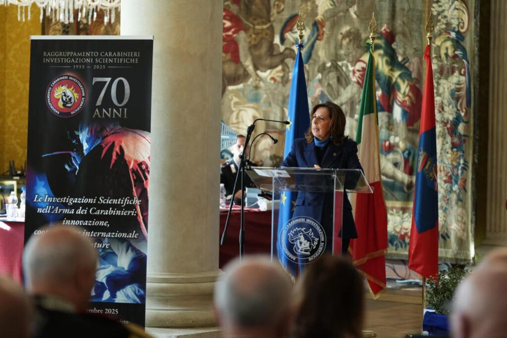 CARABINIERI: SI CELEBRANO OGGI I 70 ANNI DEL RAGGRUPPAMENTO CARABINIERI INVESTIGAZIONI SCIENTIFICHE – Ra.C.I.S.