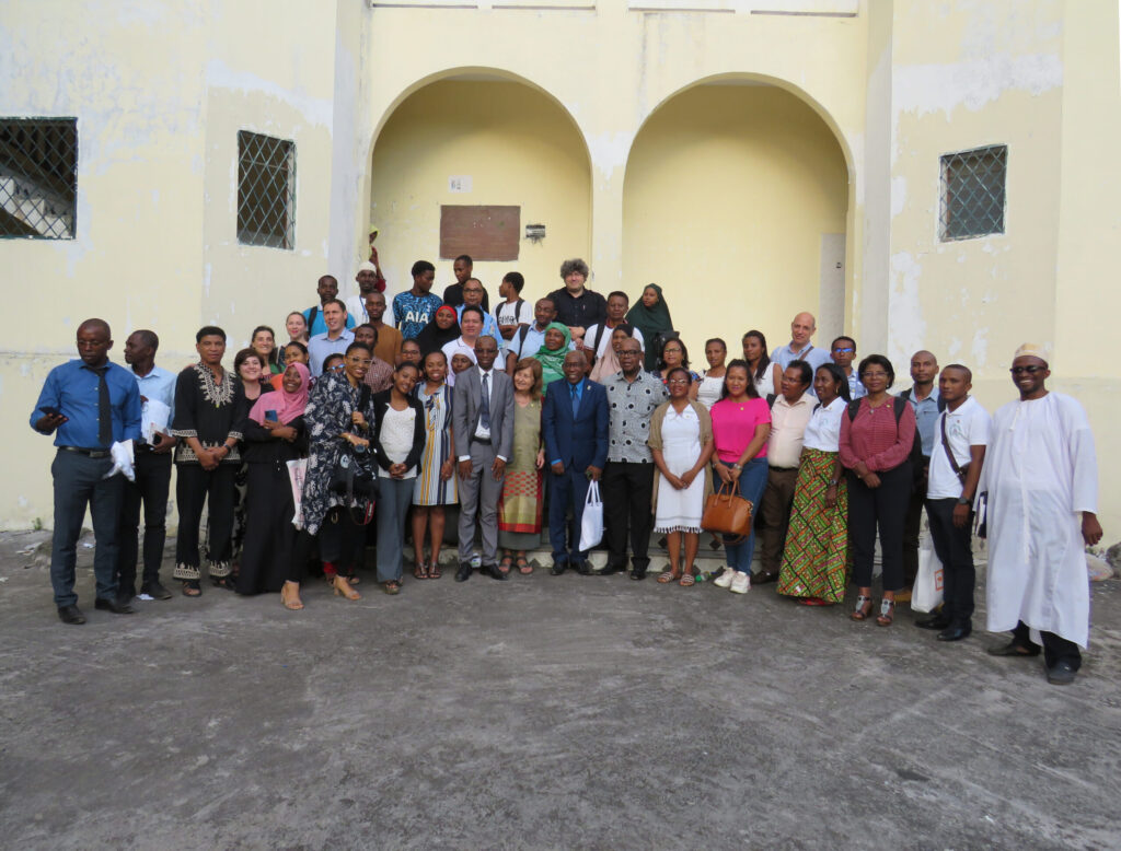 COMUNICATO STAMPA/FOTO – NASCE LA PRIMA SCUOLA DI DOTTORATO DELLE COMORE GRAZIE ALLA COOPERAZIONE CON L’UNIVERSITÀ DI TORINO