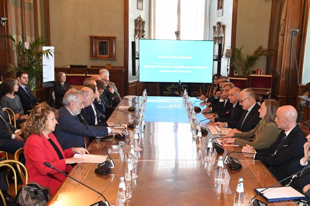 TEVERE, ALFONSI: “AL VIA IL TAVOLO TECNICO PER LA QUALITÀ E LA FRUIZIONE DEL FIUME”