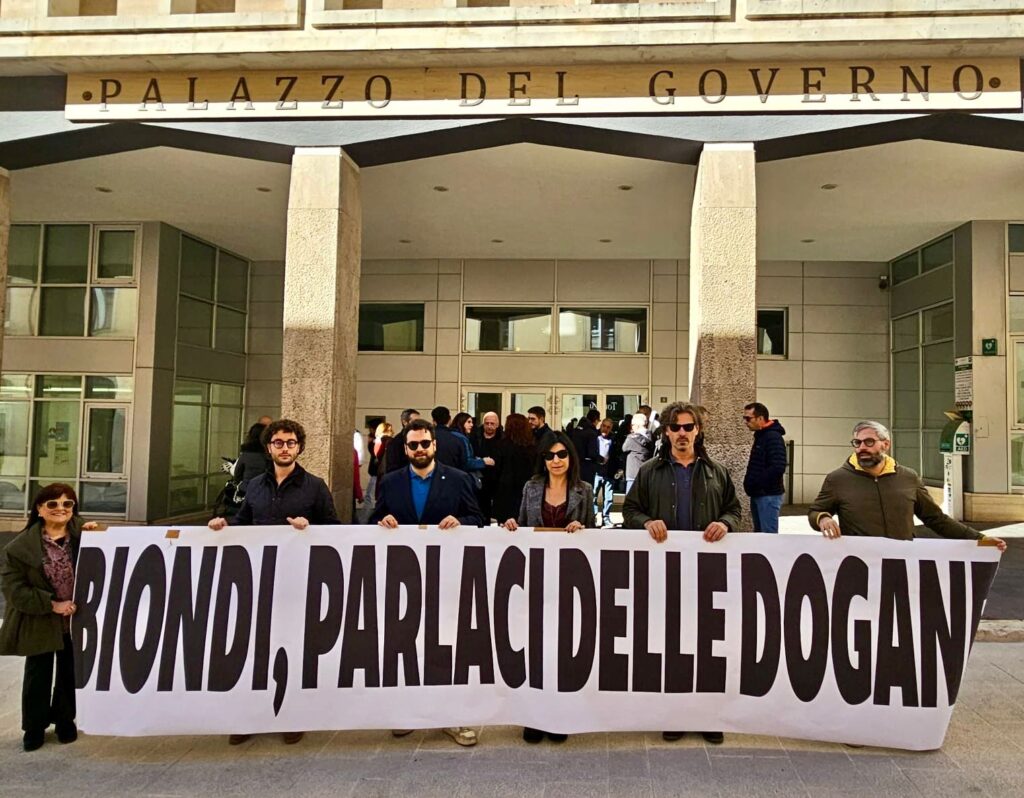 L’Aquila – Comunicato stampa consiglieri centrosinistra su presidio ADM davanti Prefettura