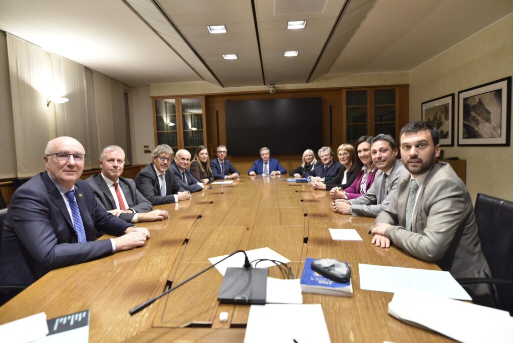 Comunicato-Costituite le cinque Commissioni consiliari permanenti e la Commissione per il Regolamento