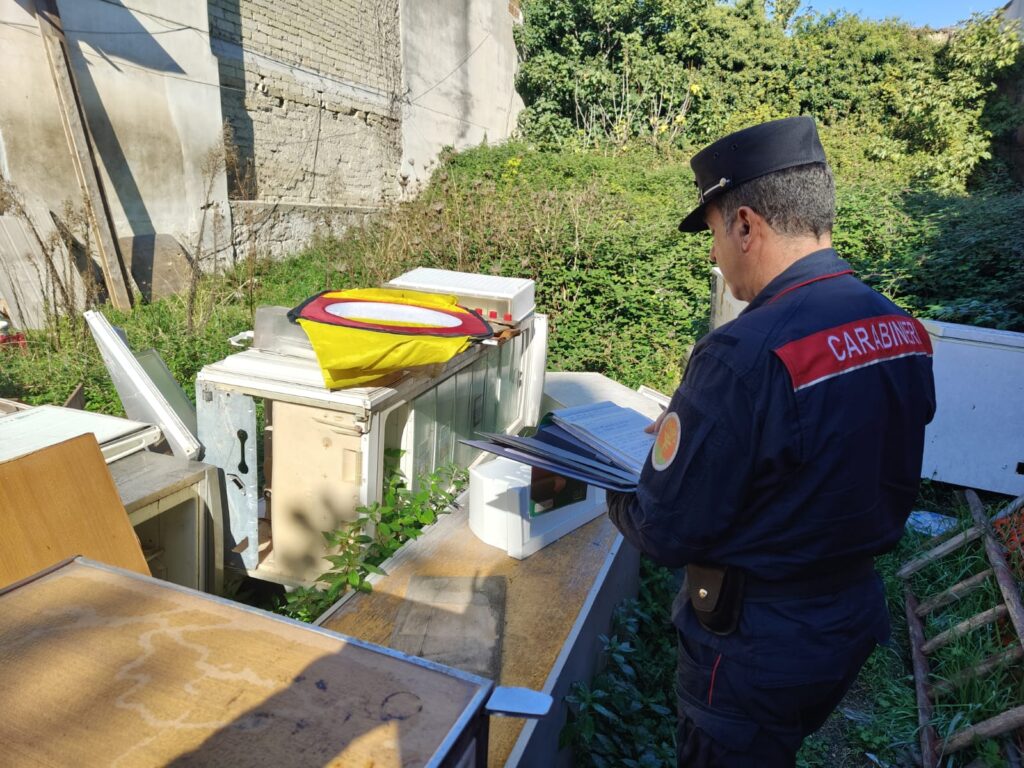 CARABINIERI: SEQUESTRATE SEI AREE E QUATTRO PERSONE DEFERITE NELLA TERRA DEI FUOCHI.