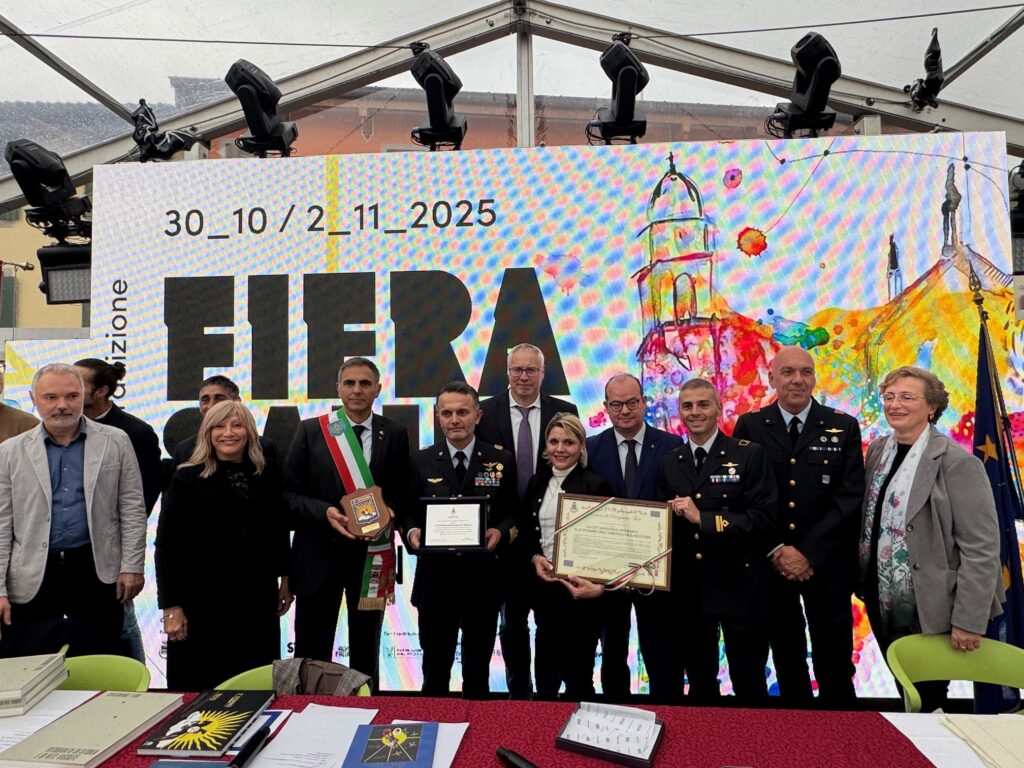 (ACON) 2 STORMO AM. BORDIN: CITTADINANZA ONORARIA  ABBRACCIO COLLETTIVO