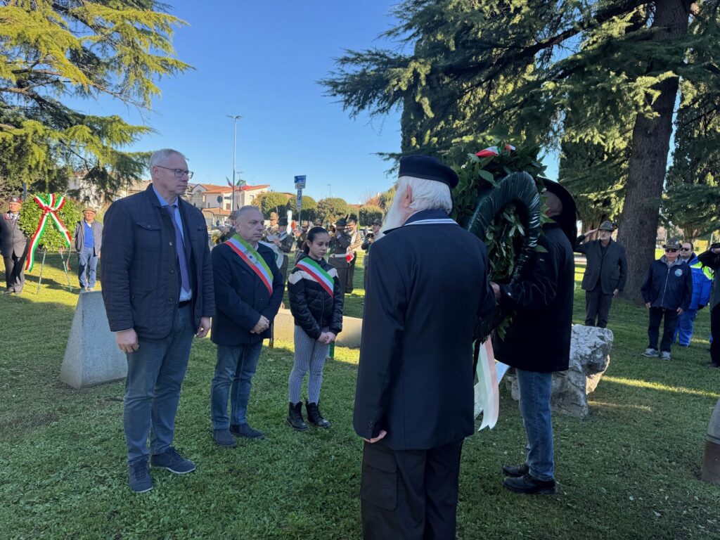 (ACON) 4 NOVEMBRE. BORDIN A PALAZZOLO: PRESENZA GIOVANI RAFFORZA COMUNIT