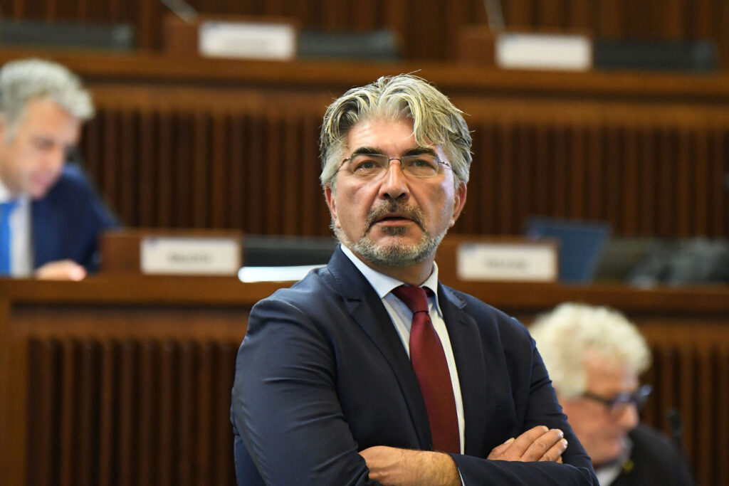 (ACON) TERZO MANDATO. CALLIGARIS (LEGA): ESULTANZA OPPOSIZIONI INOPPORTUNA