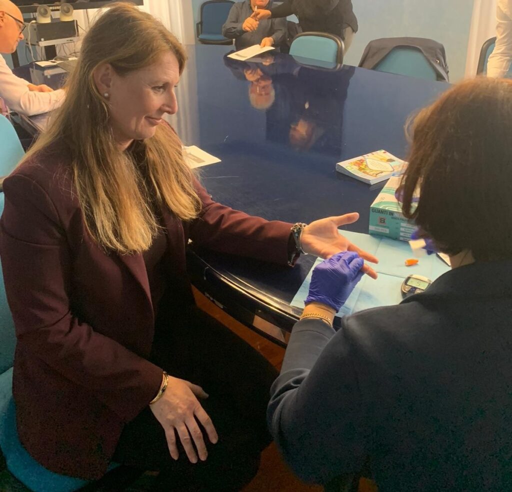 (ACON) GIORNATA DIABETE. CAPOZZI (M5S): POCHI ATTIMI INDOLORI PER PREVENZIONE