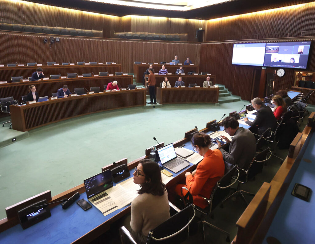 (ACON) CARBURANTI. OK II COMM AD AGEVOLAZIONI DIGITALI, LI GESTIR LA REGIONE