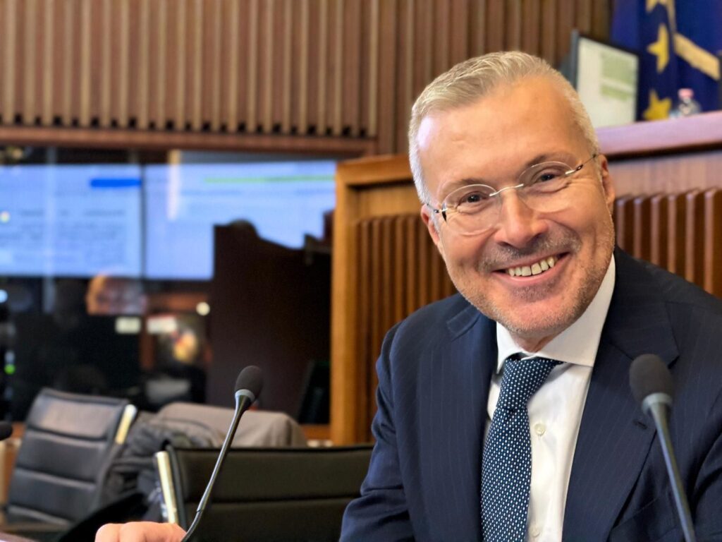 (ARC) Legge terziario: Bini, unanimit e testo rinforzato dall’Aula