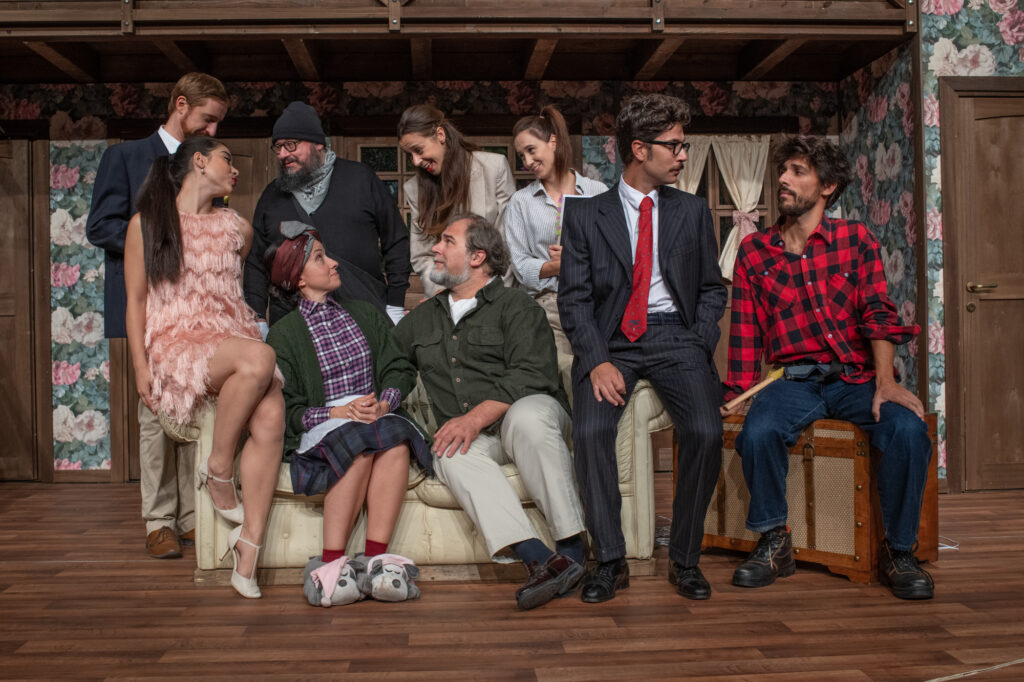 Il dietro le quinte alla ribalta con “Rumori fuori scena”: al Teatro Galli da giovedì 20 novembre la commedia cult di Michael Frayn