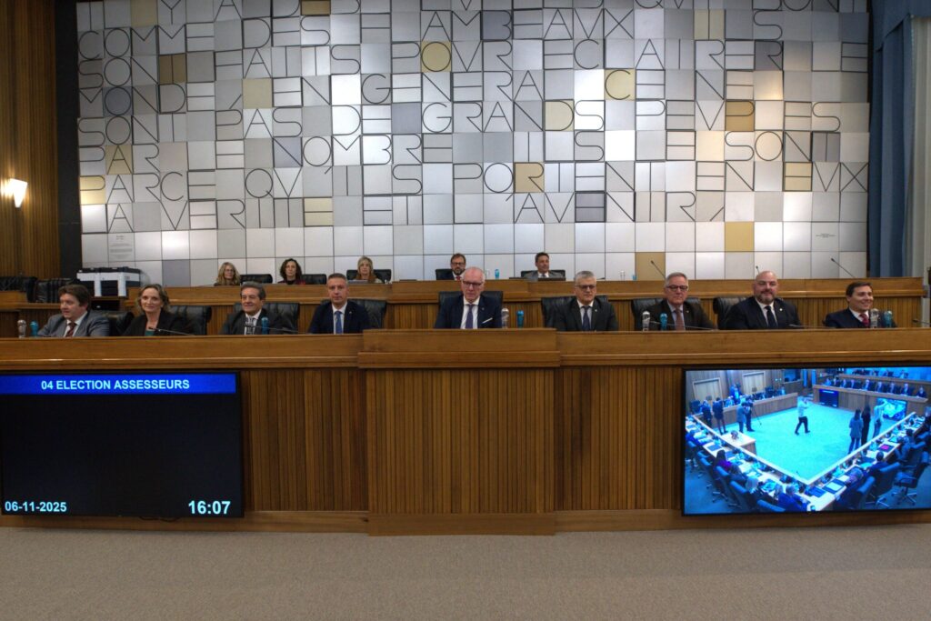 Comunicato-Eletti gli Assessori della 35a Giunta regionale della Valle d’Aosta