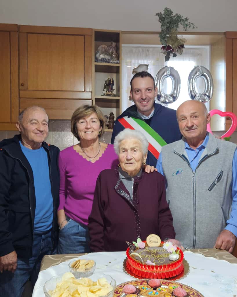 Treia festeggia i 100 anni di Annunziata Cesari