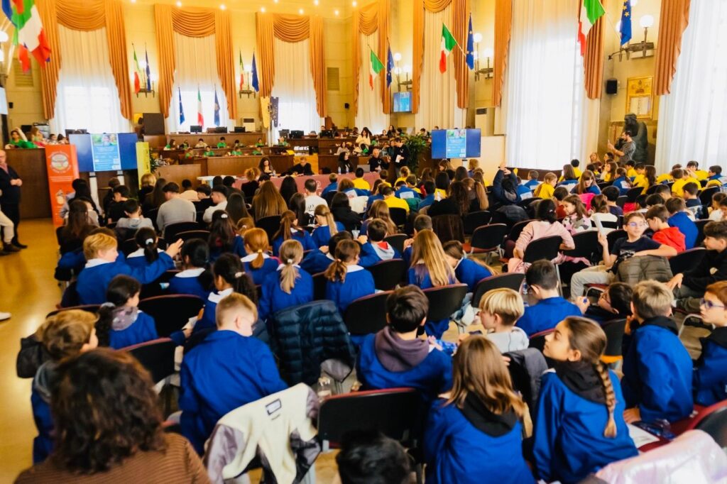 Giornata Mondiale per i Diritti dell’Infanzia e dell’Adolescenza, festa in Comune per 230 bambini