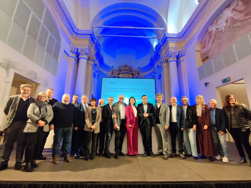 FOTO E VIDEO: Comunicato Regione: Salute. Patto per la sanità pubblica tra Carpi e Mirandola: al via il tavolo di lavoro e le procedure per il nuovo Ospedale di Carpi e l’innovazione del Santa Maria Bianca di Mirandola. De Pascale e Fabi: “Collaborazione importante per i due distretti, un modello da replicare negli altri territori”