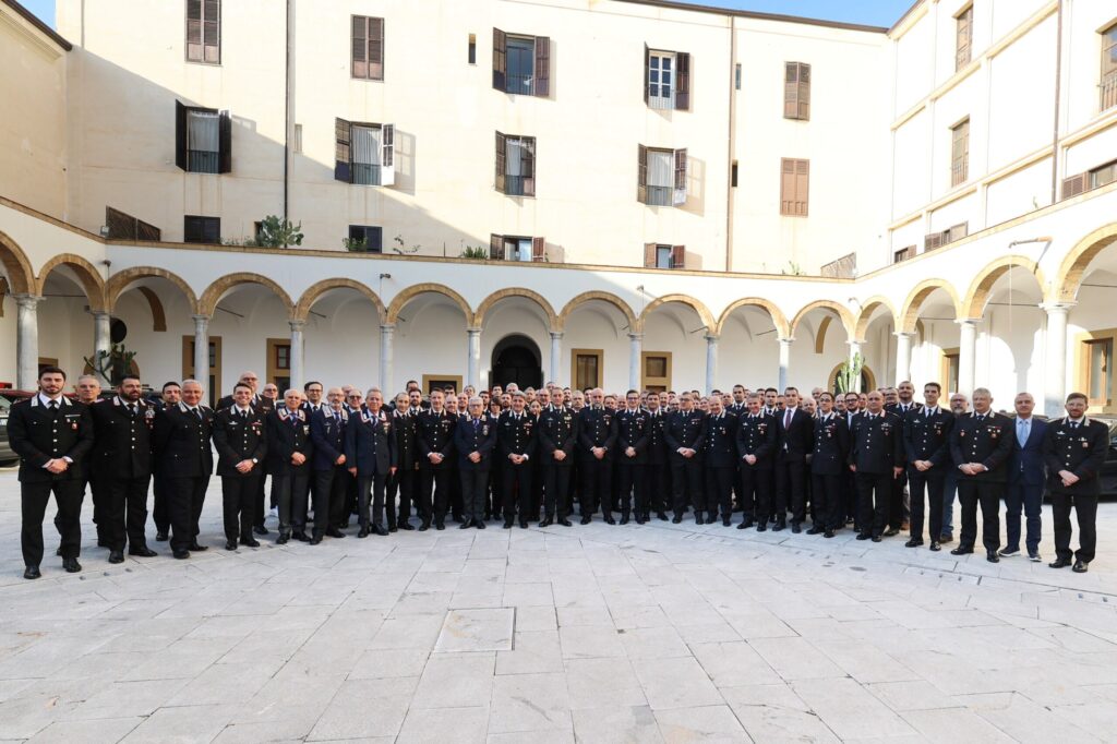 Scambio di auguri al Provinciale Palermo corretto .docx