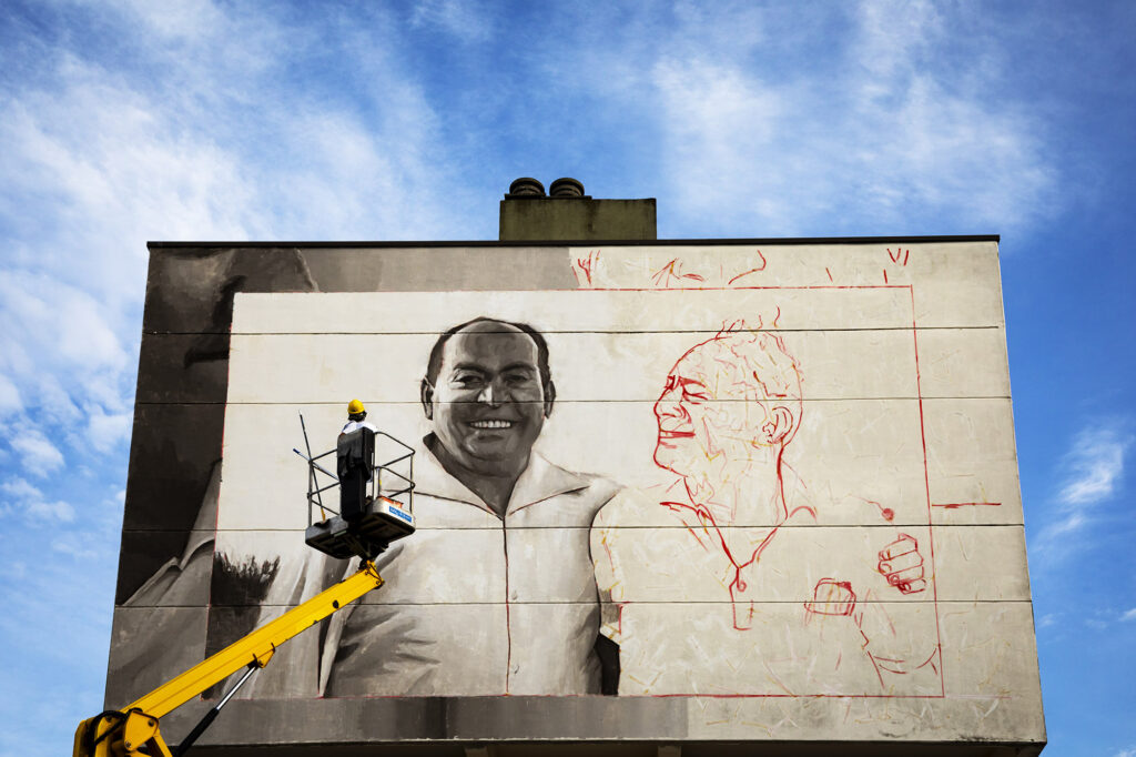 I MURI CHE NON TI ASPETTI: LA STREET ART ARRIVA IN VIA MAR MEDITERRANEO, TRA MEMORIA E IDENTITA’.