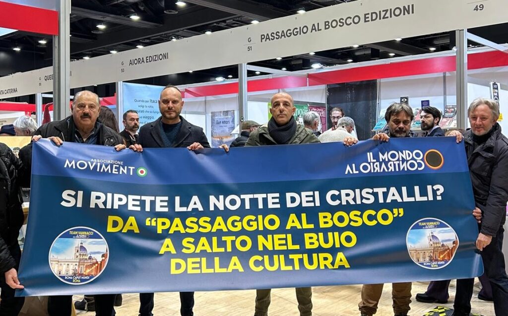 ROMA – FLASH MOB DEL TEAM VANNACCI A PIU’ LIBRI PIU’ LIBERI PER LA CASA EDITRICE PASSAGGIO AL BOSCO