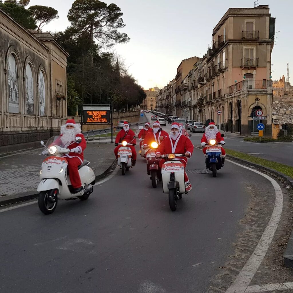 Com. “Babbo Natale in Vespa, il Natale è uguale per tutti”: sabato 20 e domenica 21 dicembre appuntamento nel segno della solidarietà