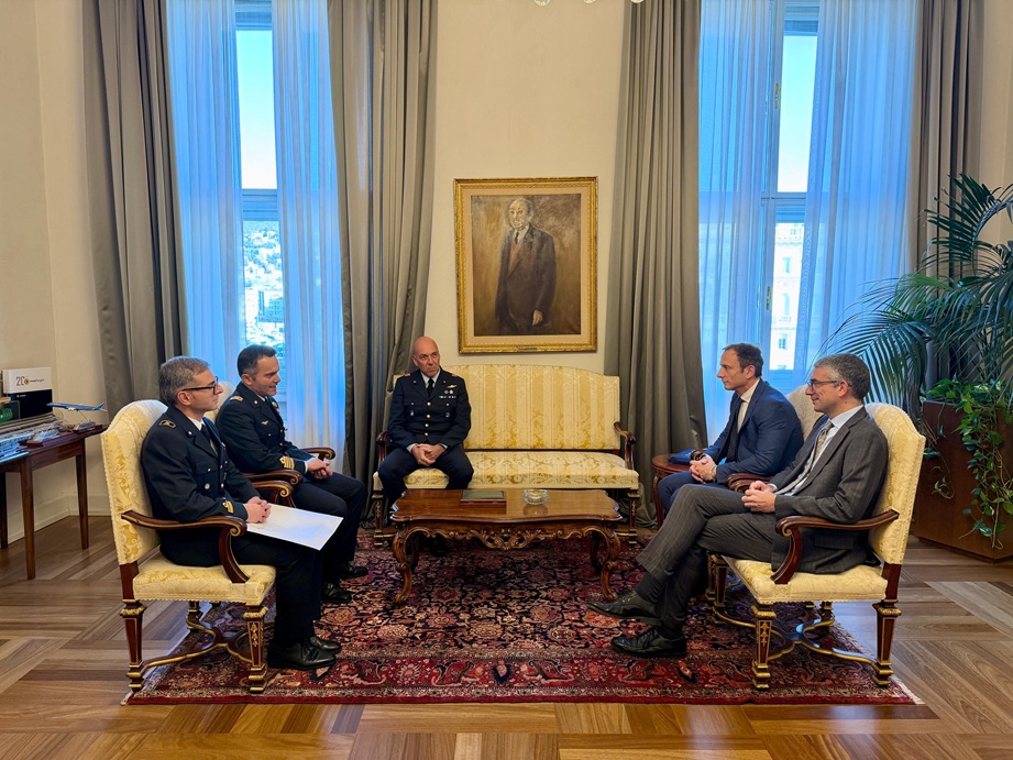 (ARC) Aeronautica: Fedriga, II Stormo da 100 anni presidio di eccellenza