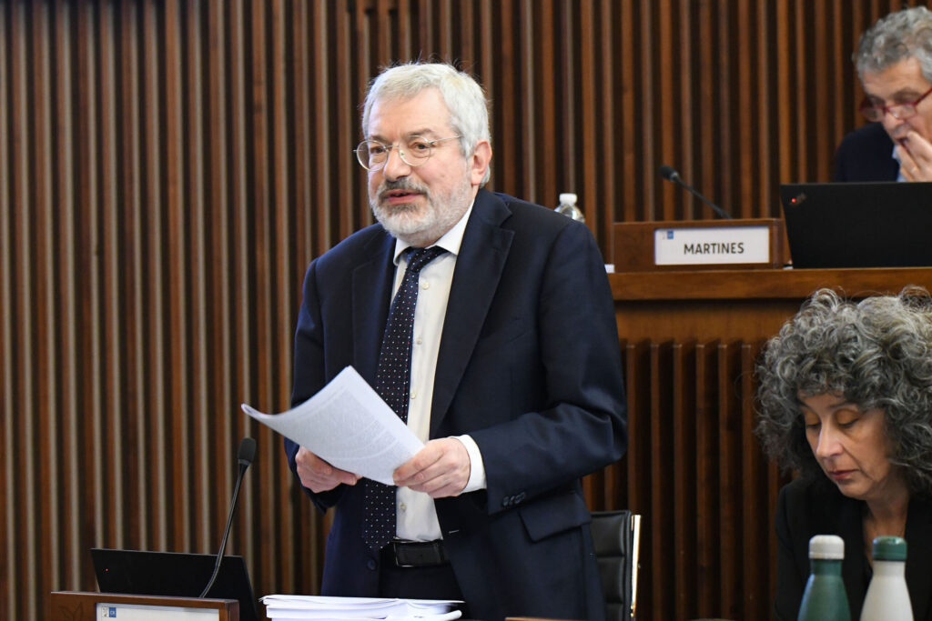 (ACON) SALUTE. HONSELL (OPEN): CHIAREZZA SU POSTI LETTO TERAPIA INTENSIVA