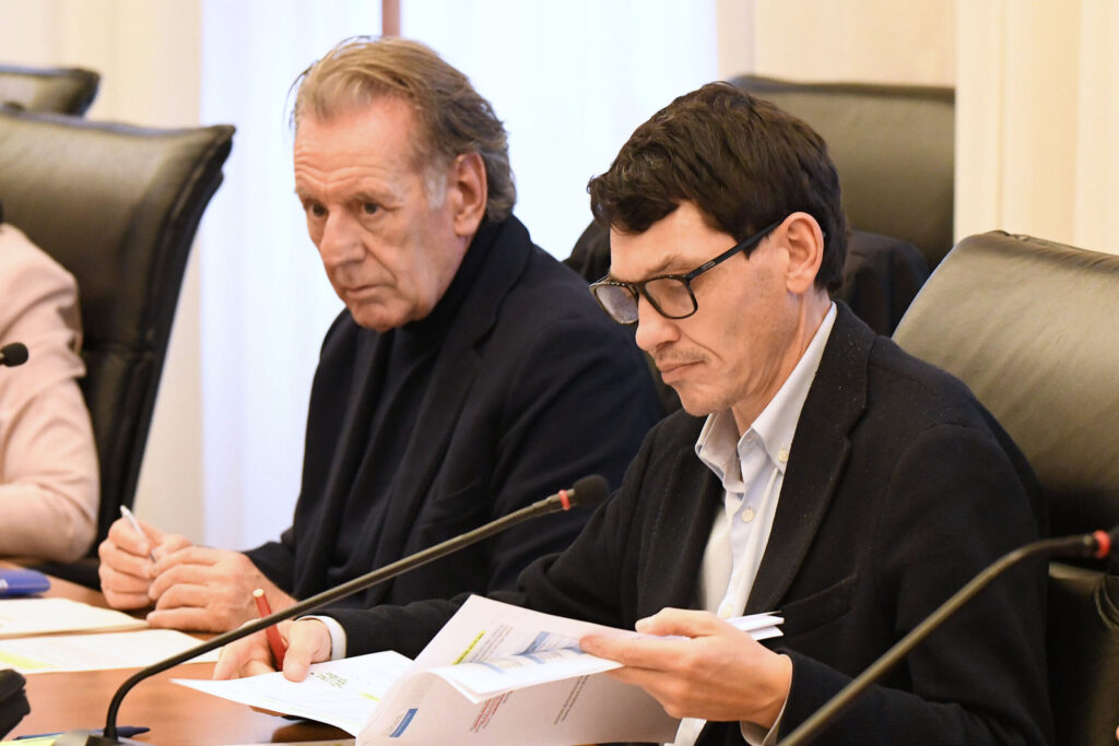 (ACON) CARBURANTI. COMITATO LCV: ESAME LR 14/2010 SU ACQUISTI E NUOVE TESSERE