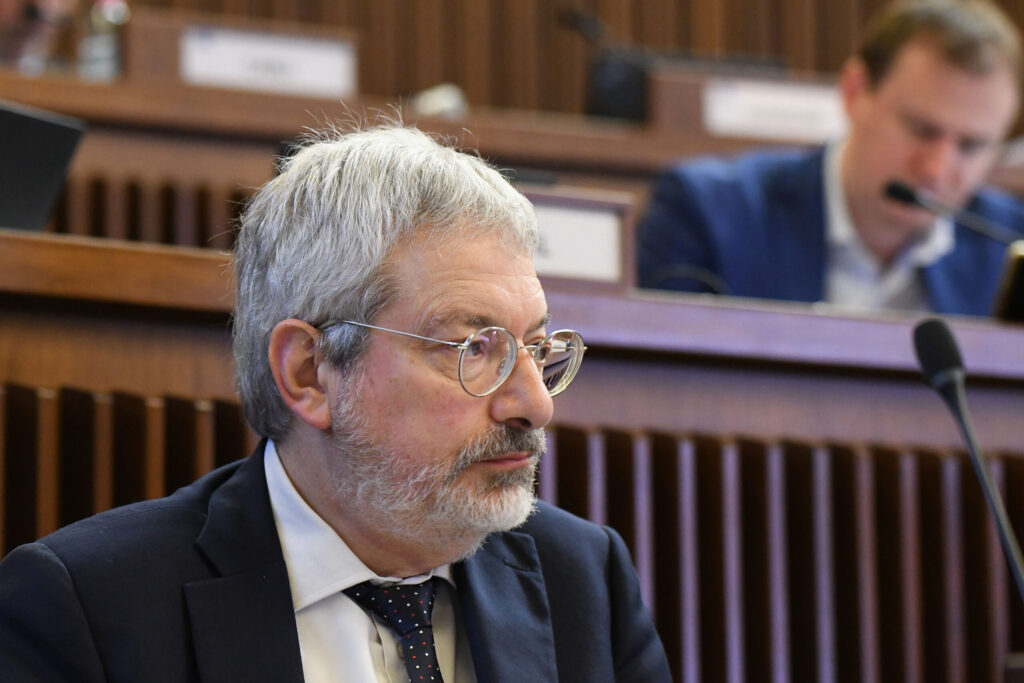 (ACON) BILANCIO. HONSELL (OPEN): NON UN SOLO EURO PER ACCOGLIENZA DIGNITOSA