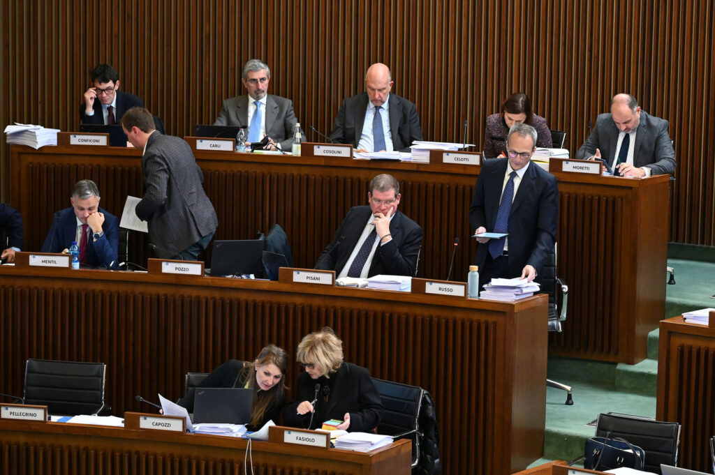 (ACON) BILANCIO/6. DISCUSSIONE: PER CSX MANOVRA RICCA MA CRESCITA SCARSA