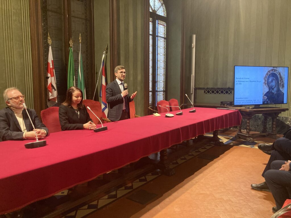 Alba: presentata al pubblico la “Madonna che allatta il Bambino” di Barnaba da Modena