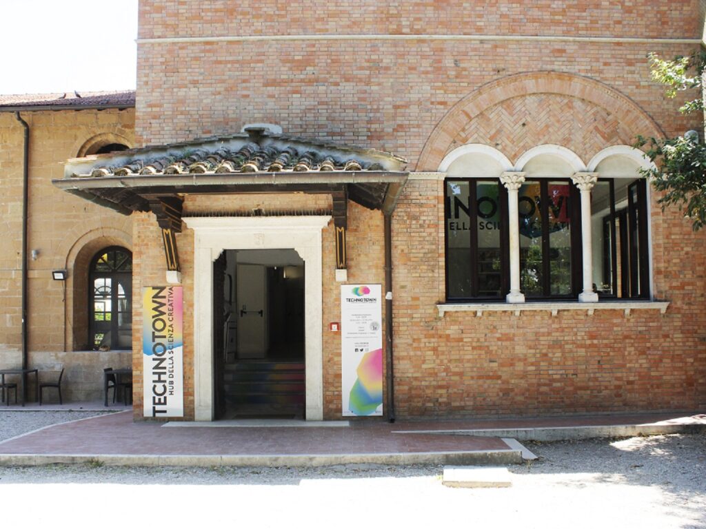 TECHNOTOWN IN VILLA TORLONIA, ATTIVITÀ PER TUTTI DAL 3 AL 7 DICEMBRE 2025