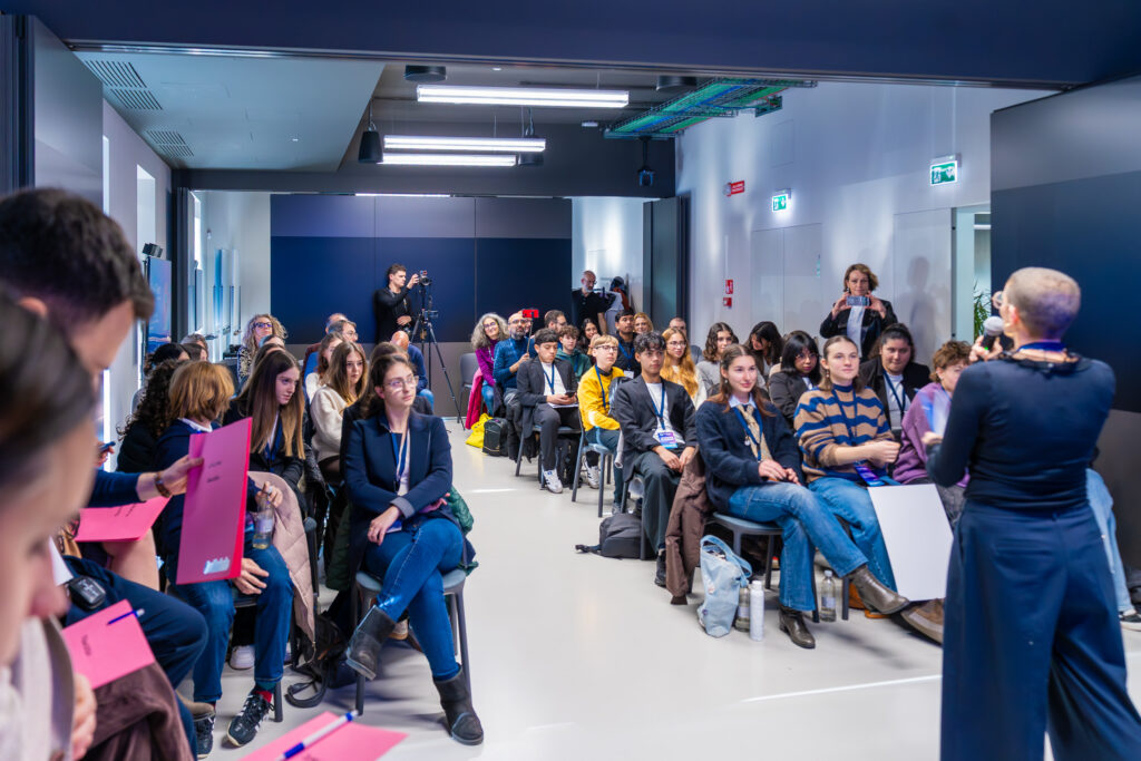 Comunicato Stampa – “Fin 4 Teen” 2026: al via la nuova edizione del programma di Sellalab dedicato agli studenti