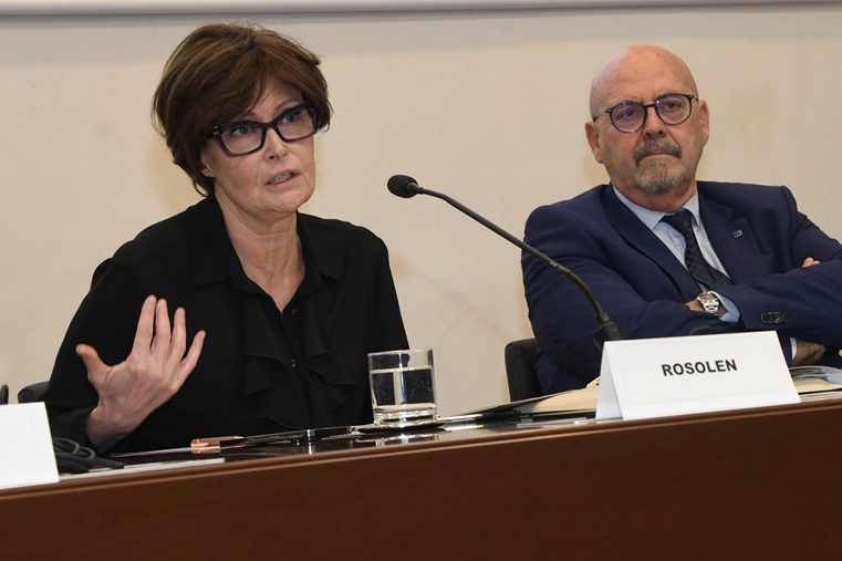 (ARC) Scuola digitale: Rosolen-Callari, 1,9 mln per nuovo piano regionale