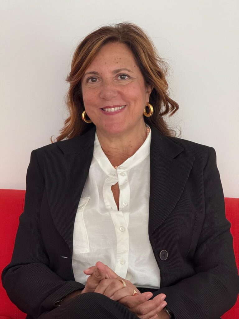 SOSTITUISCE COMUNICAZIONI PRECEDENTE:Emergenza influenzale e Pronto Soccorso: le disposizioni della DG del Policlinico di Palermo