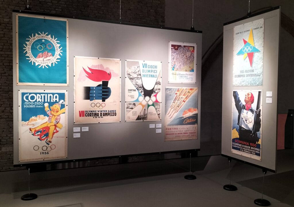 Tra manifesti e vette innevate: percorsi guidati alla mostra “Un magico inverno”