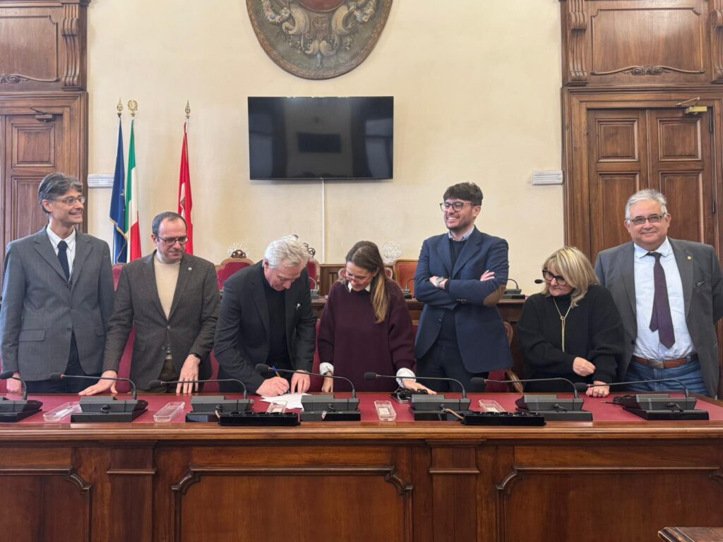 Piacenza Città delle Università, convenzione tra Comune e Fondazione. Comunicazione strategica, studi su impatto degli atenei e politiche degli orari