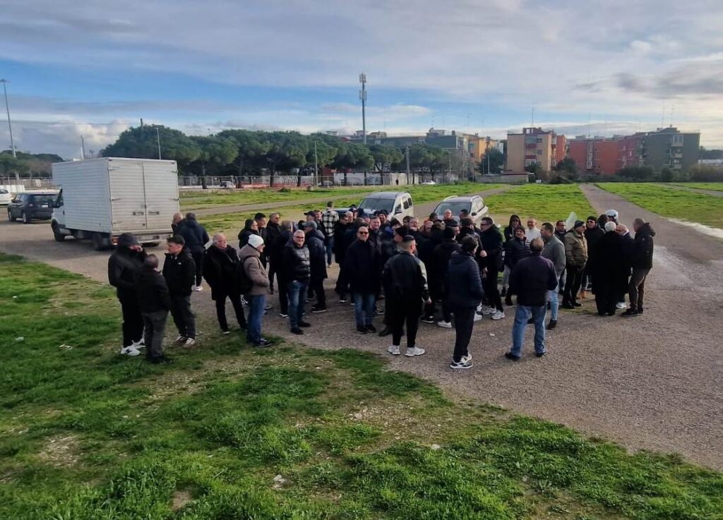 IL COMUNE COMUNICA – trasferimento del mercato settimanale di via Portoghese nel park&ride di via Brigata Regina: la decisione ieri nel corso dell’incontro tra l’assessore Petruzzelli e gli operatori mercatali
