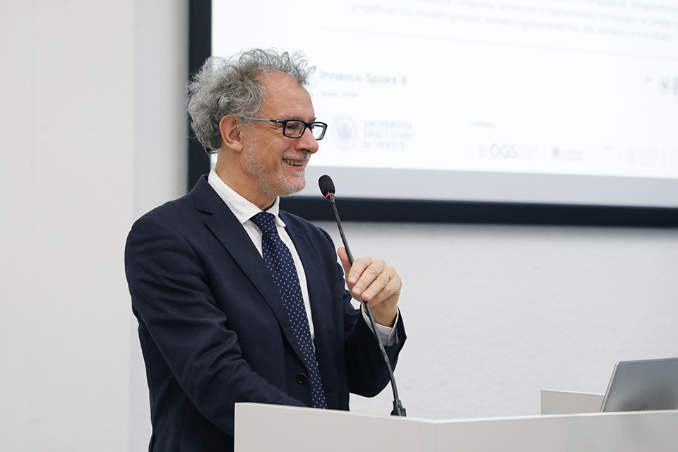 intelligenza artificiale, a Pordenone “lezione” del rettore Angelo Montanari