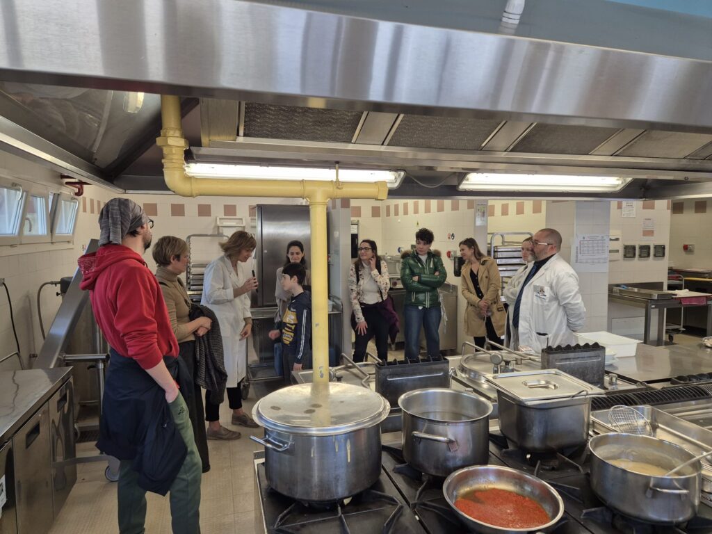 Basiglio (MI) – Mensa scolastica: il Circolo di qualità si rinnova