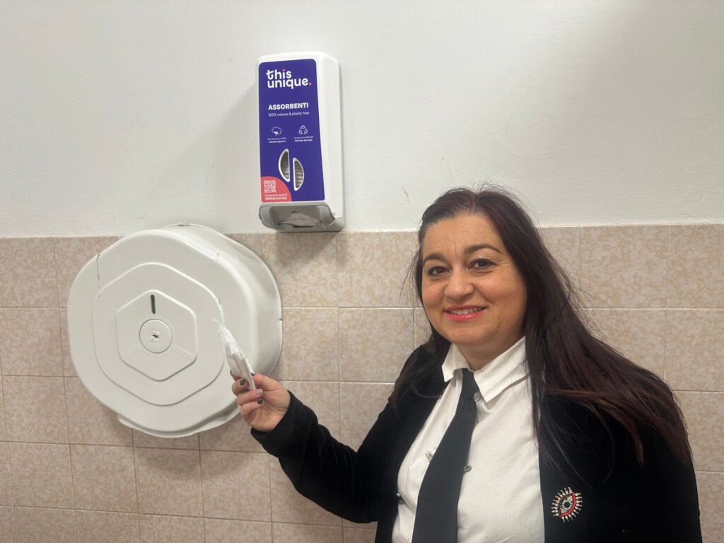 Assorbenti gratuiti nelle scuole medie di Pinerolo – Comune di Pinerolo