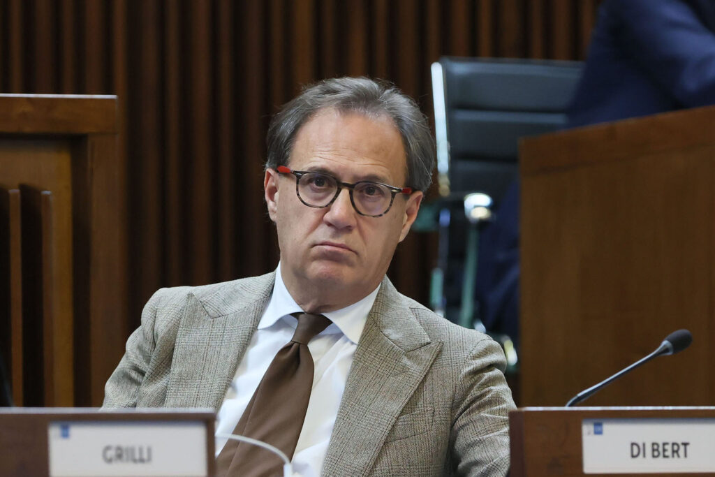 (ACON) TERZIARIO. DI BERT (FP): CODICE OPERATIVO IN TEMPI RAPIDI E CONDIVISI