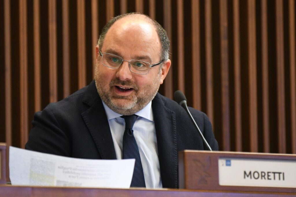 (ACON) SALARIO MININO. MORETTI (PD): REGIONE DIA BUON ESEMPIO E LO APPROVI