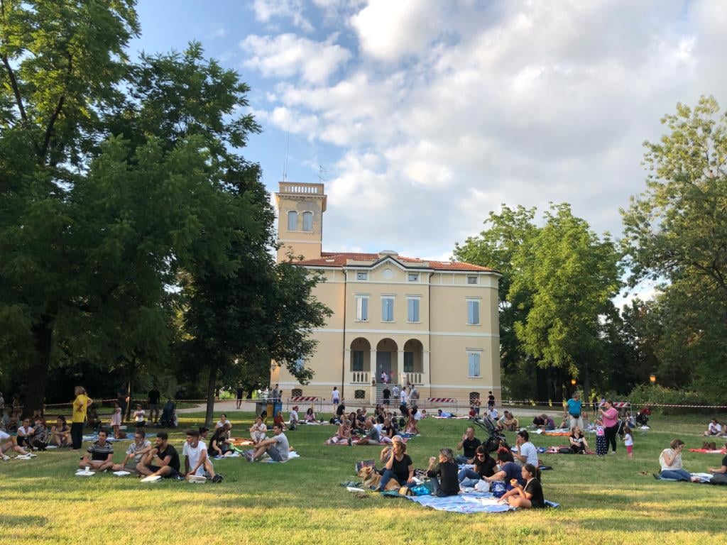 Cs “Manutenzione straordinaria parco Villa Pace”