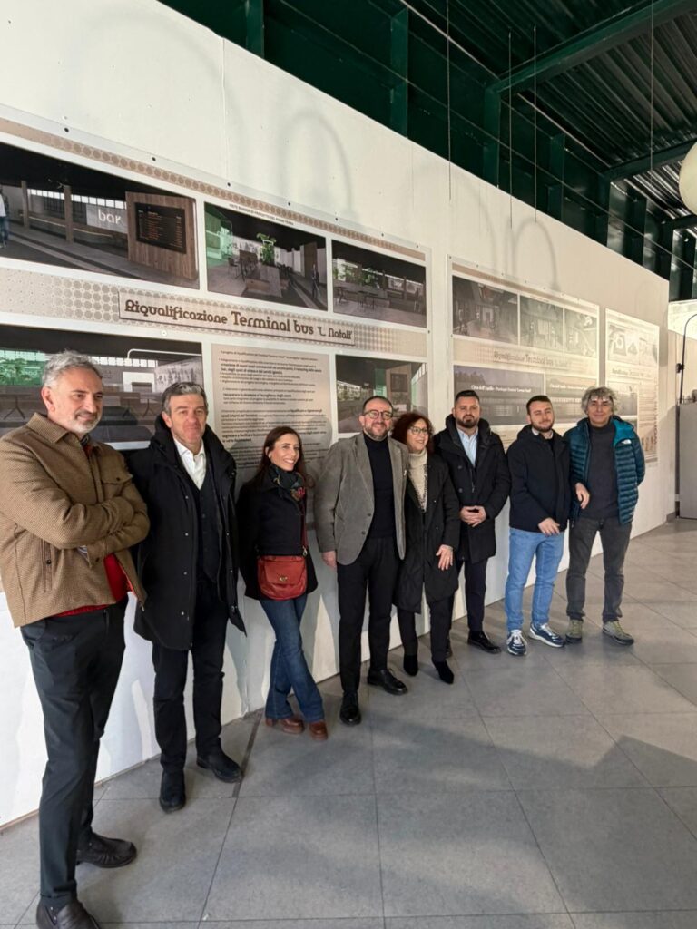 RENDERING E IMMAGINI DEL TERMINAL DI COLLEMAGGIO